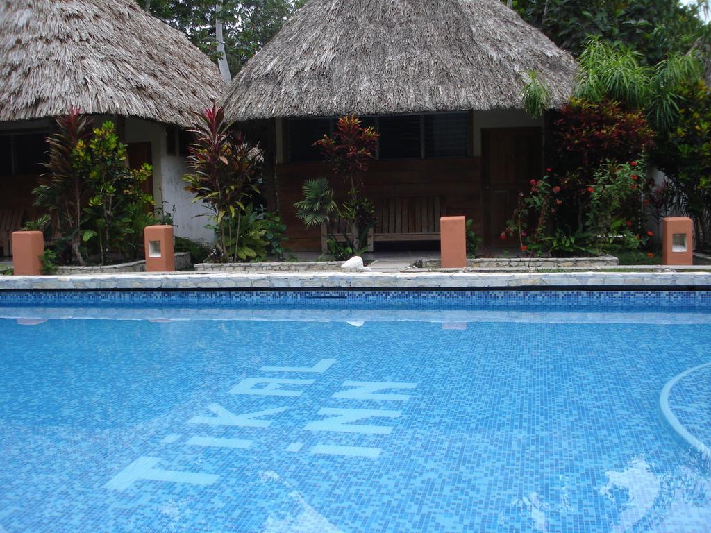 Hotel Jaguar Inn Tikal Zimmer foto