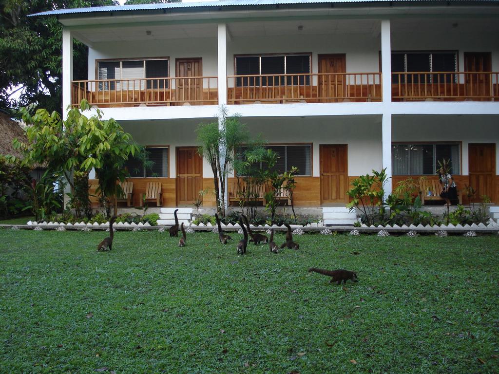 Hotel Jaguar Inn Tikal Zimmer foto