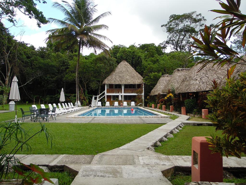 Hotel Jaguar Inn Tikal Exterior foto